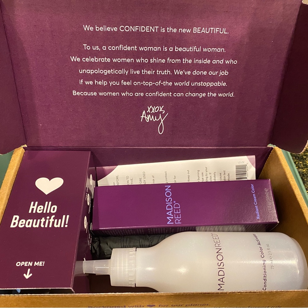 Madison Reed Hair Color Kit in Light Neutral Brown (new)